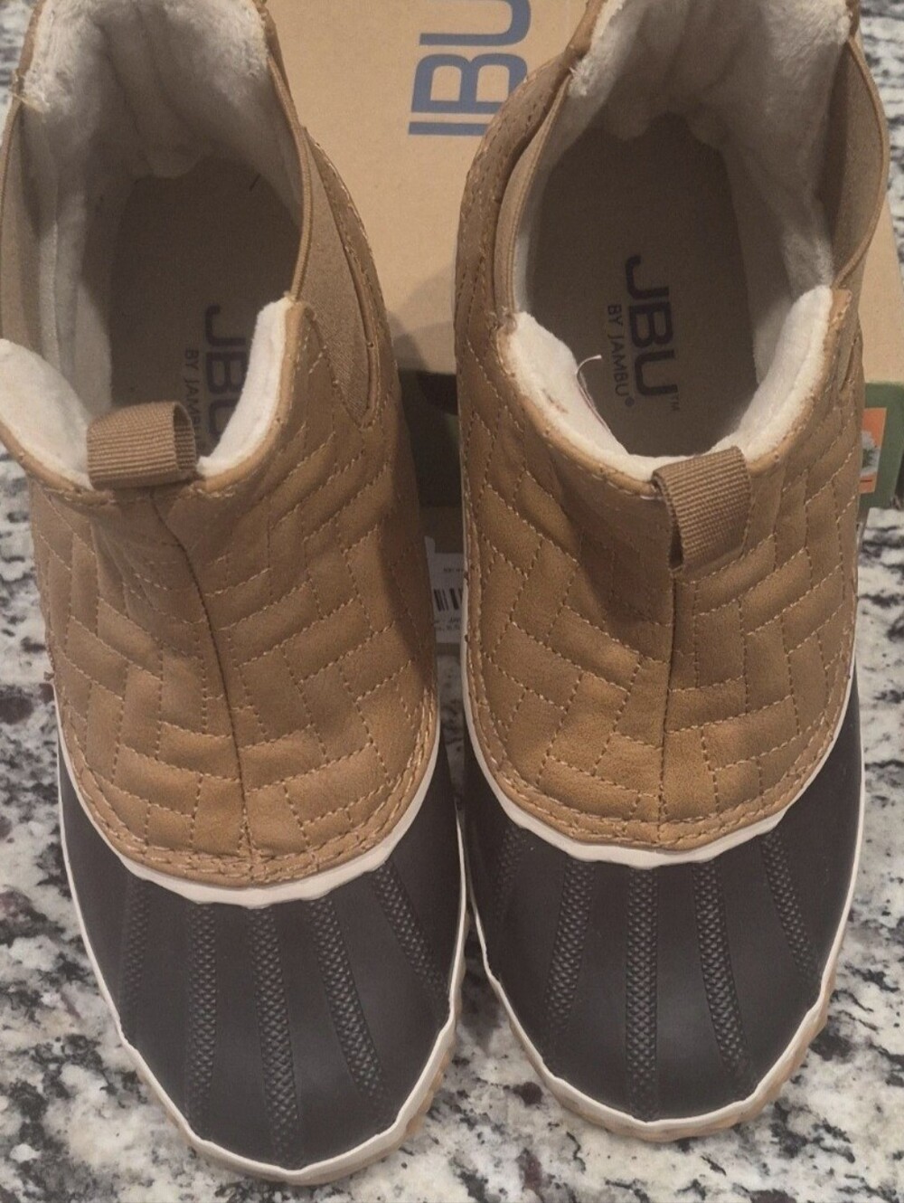 Womens Tan Quilted Duck Boot Chelsea Boots with Brown Toe - Picture 4 of 9